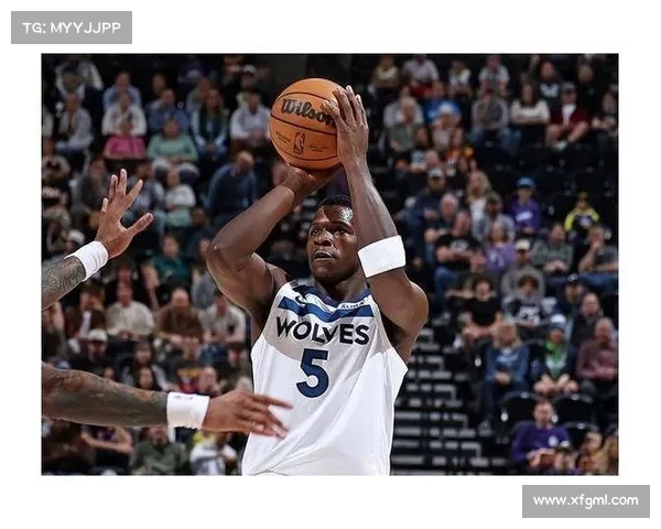 爱德华兹砍下25分6篮板 带领森林狼力克活塞迎来胜利 爱德华兹砍下25分6篮板 带领森林狼力克活塞迎来胜利